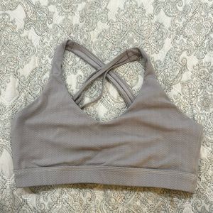 Detailed razor back buffbunny sports bra